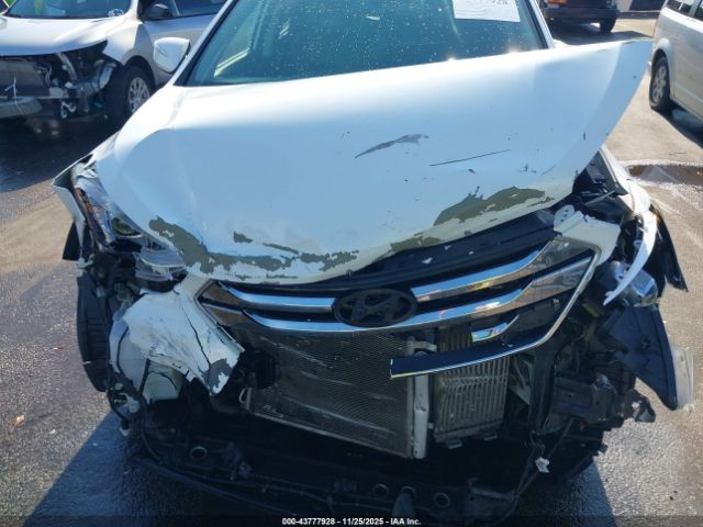 Hyundai SANTA FE 2.0l Turbo Image 17