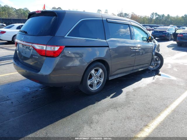 Honda Odyssey Image 4
