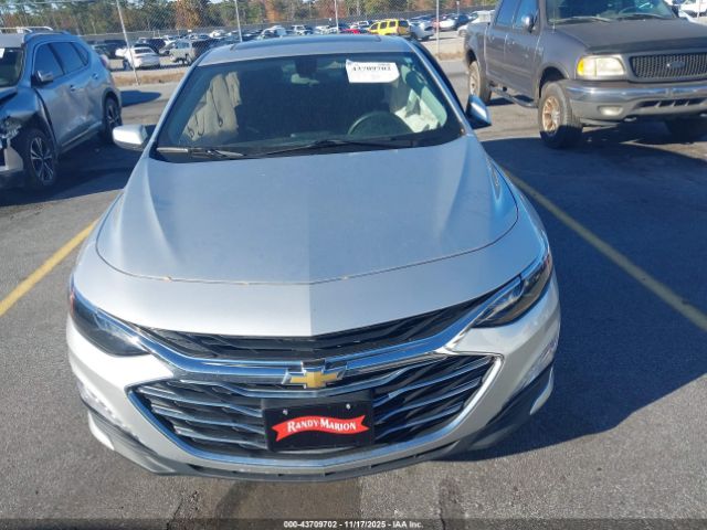 Chevrolet Malibu Fwd Lt Image 12