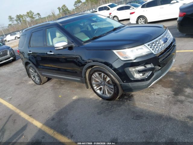 Ford Explorer Platinum Image 1