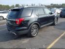 Ford Explorer Platinum Image 11