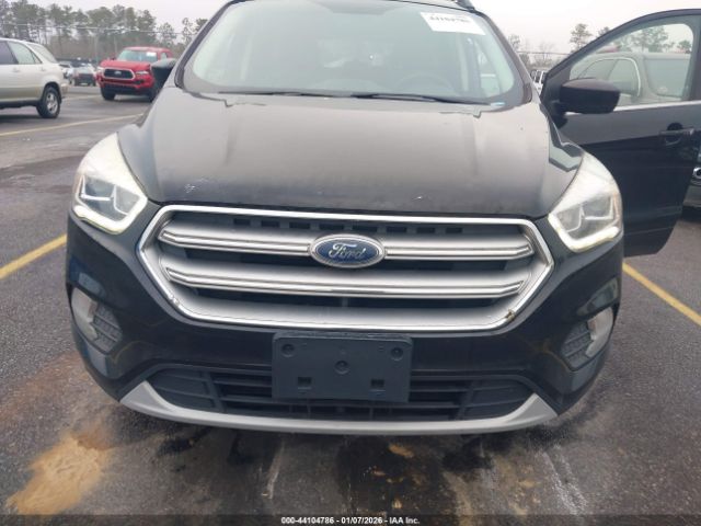 Ford Escape Se Image 5