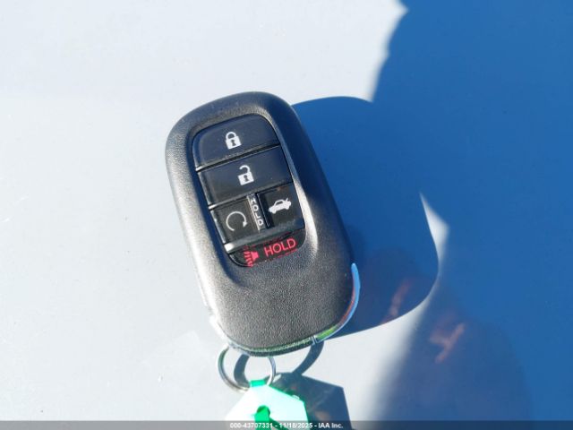 Honda Civic Touring Image 7