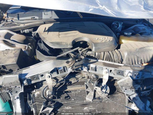 Dodge Challenger Sxt Image 15