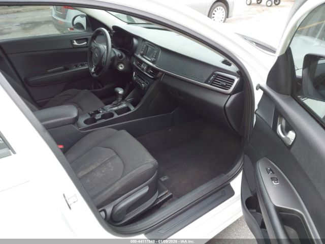 Kia Optima Lx Image 3