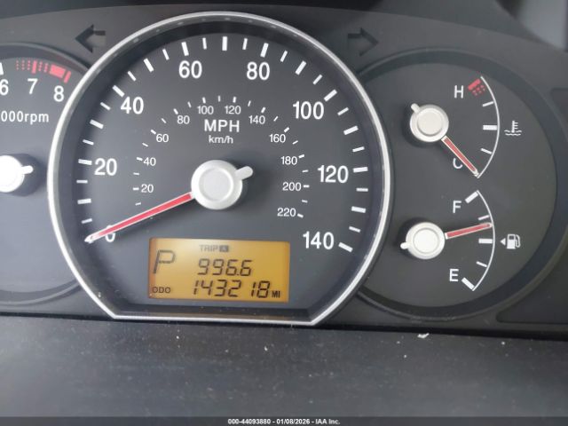 Kia Rondo Lx Image 4