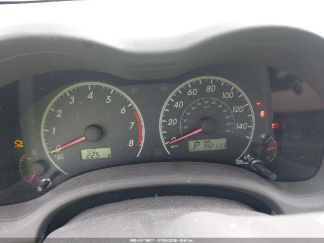 Toyota Corolla Le Image 4