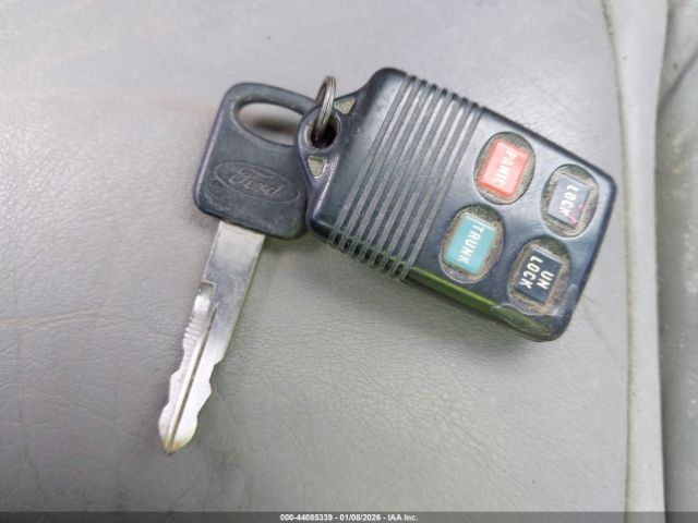 Ford Thunderbird Lx Image 9